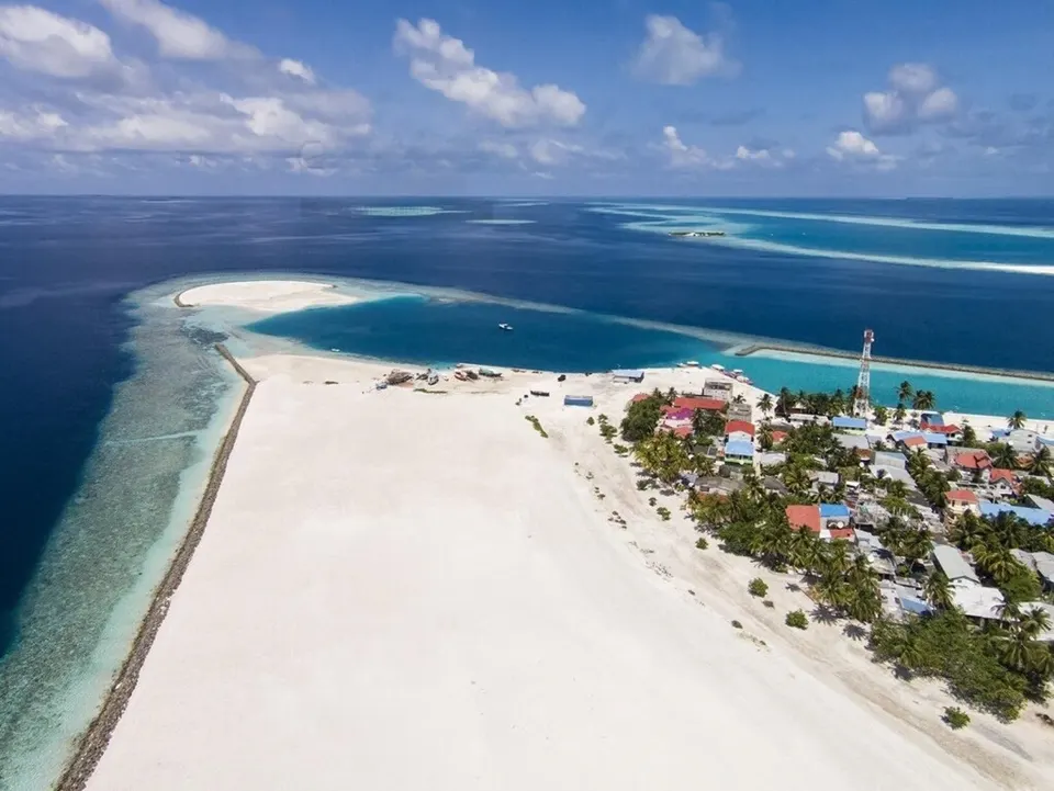 Houses in the Maldives - Luxury guest house for sale on a local island in the Maldives