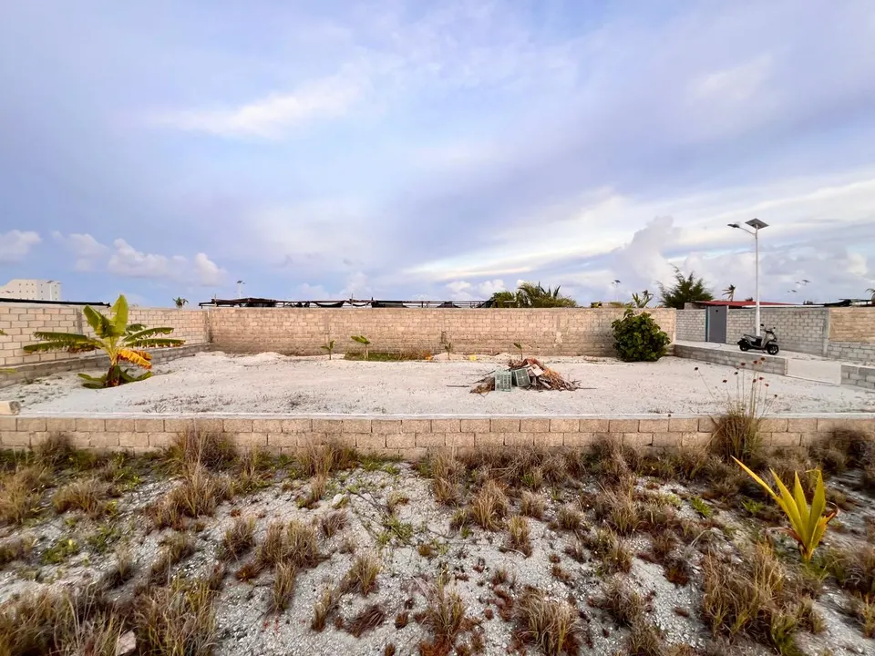 Maafushi-Land For sale