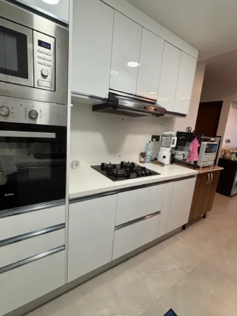 Penthouse for Sale, 3BD 3BTH Large Living and Dinning Area, Big Balcony Garden