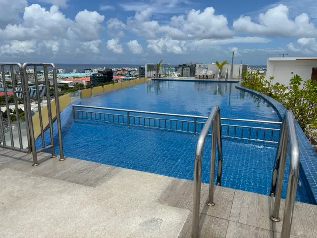 Penthouse for Sale, 3BD 3BTH Large Living and Dinning Area, Big Balcony Garden