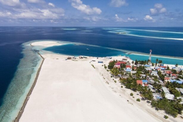 Houses in the Maldives - Luxury guest house for sale on a local island in the Maldives